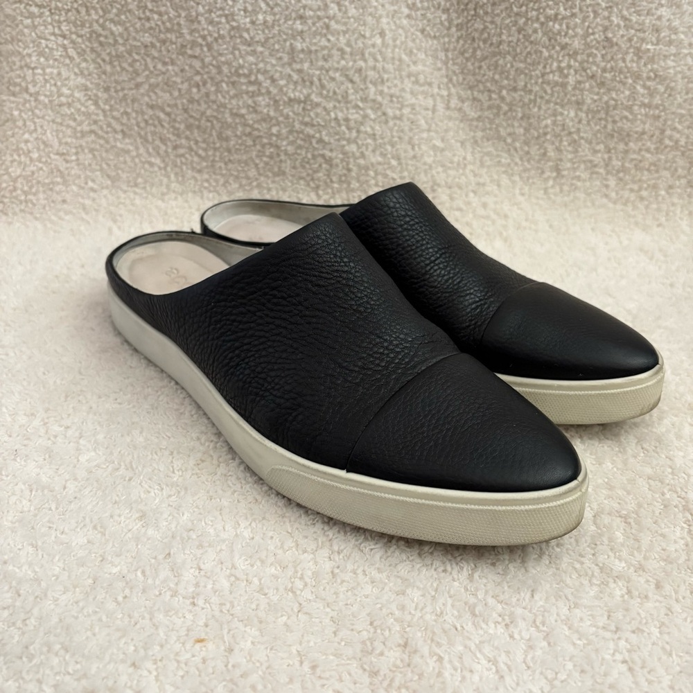 Ecco Black Leather Slip-On Shoes